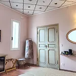 L'avvenire Ξενοδοχείο